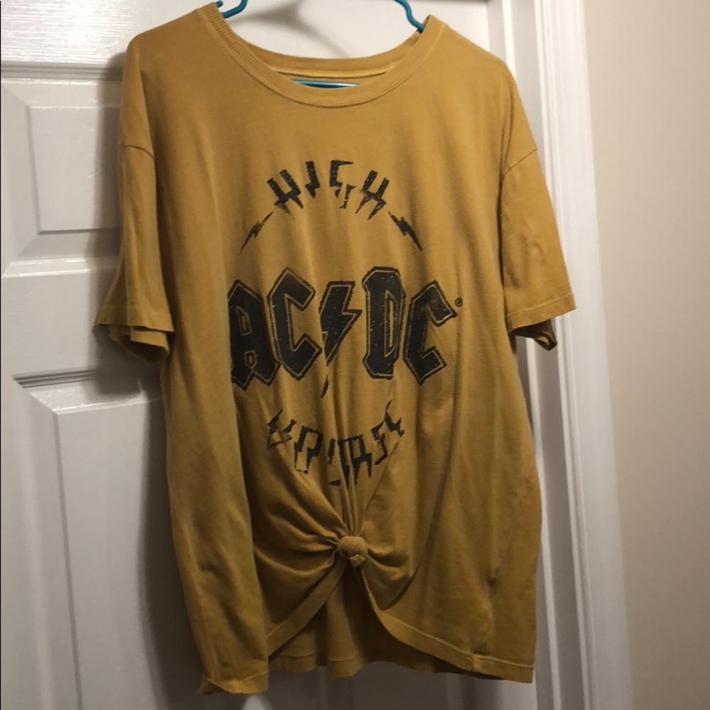 American Eagle AC/DC graphic t-shirt